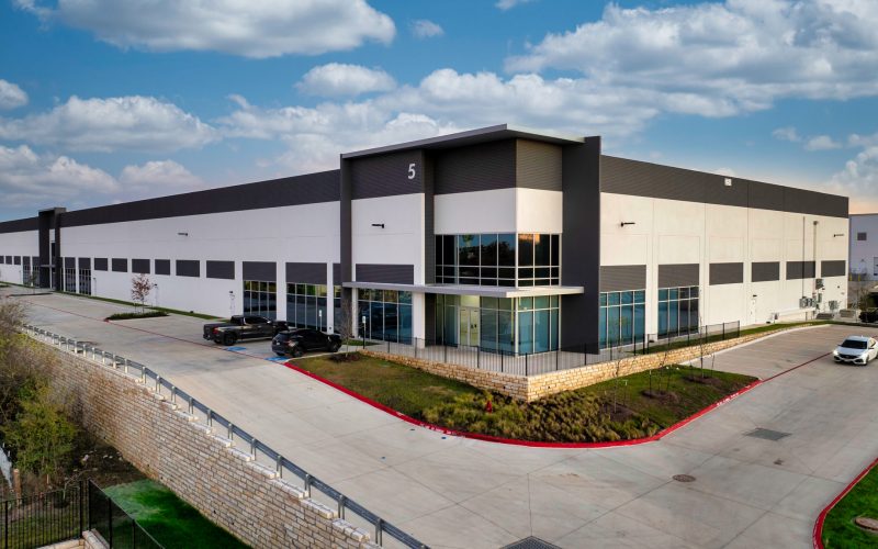This Class A industrial project is set on 65.3 acres in the center of it all in booming Buda, Texas. The single-phase development is a mere 15 miles from downtown Austin and offers incredible visibility and easy accessibility to IH-35, as well as prime proximity to surrounding hotels and retail.