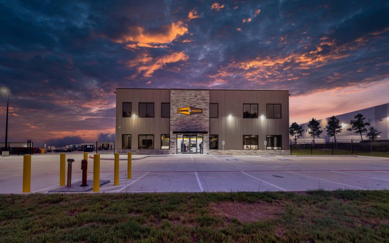 Photography documenting the completed CORE & Main industrial facility located in Conroe, Texas.
Commissioned by Rosenberger Construction to showcase the successful completion of a build-to-suit project designed to meet the specific operational requirements of CORE & Main, a leading distributor of water, sewer, storm drain, and fire protection products.
Images highlight architectural details, site layout, and construction quality as part of Rosenberger’s portfolio of industrial and commercial developments across Texas. Photographed by Mauricio Ramirez, Commercial and Industrial Photographer based in The Woodlands, Texas.