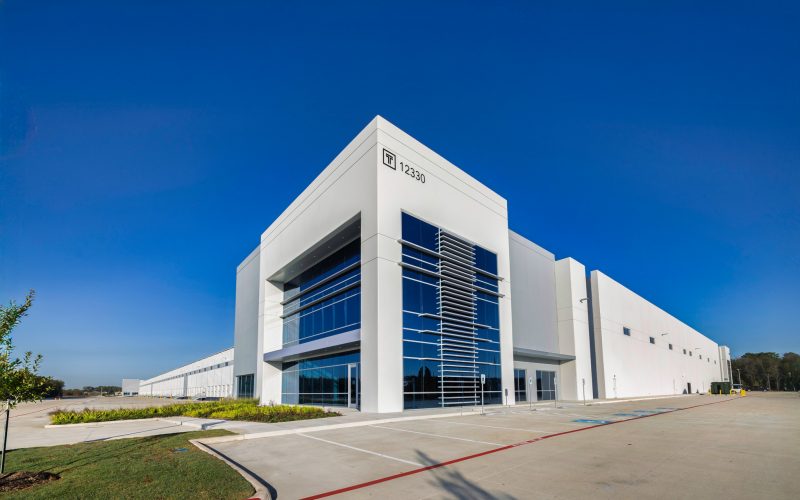 Exterior and aerial architectural photography of East Belt Logistics Park, a newly completed speculative industrial development by Rosenberger Construction, located at 12320 and 12330 Lockwood Road, Houston, TX 77044.