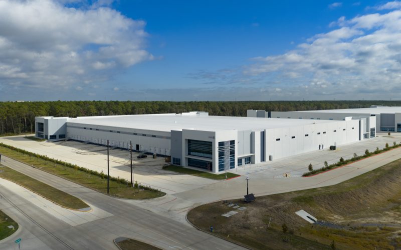 Exterior and aerial architectural photography of East Belt Logistics Park, a newly completed speculative industrial development by Rosenberger Construction, located at 12320 and 12330 Lockwood Road, Houston, TX 77044.